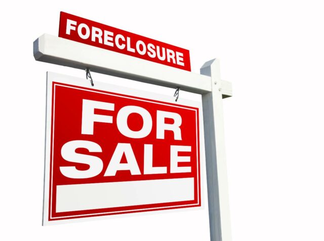 Commercial Foreclosures Investment Guide